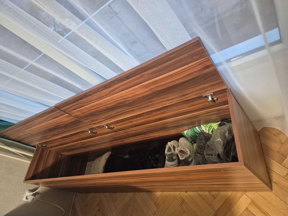 Ракла цвят кафяв