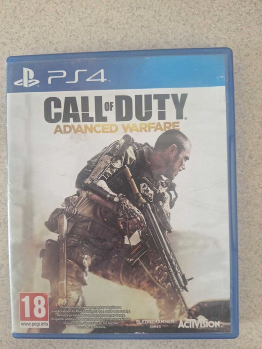 PS4 Pro 1TB с оригинални игри - отлично състояние!!!