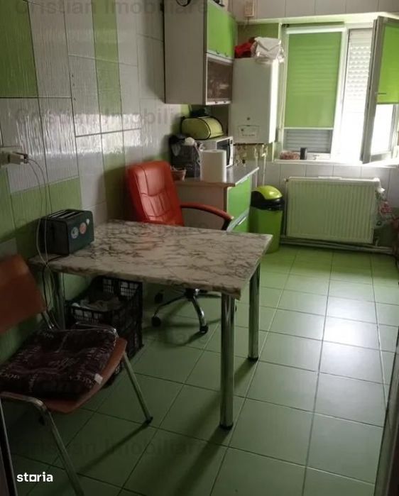 Ap 3 cam 70mp Decomandat conf1 Dorobanti v C.Galati etaj intermediar