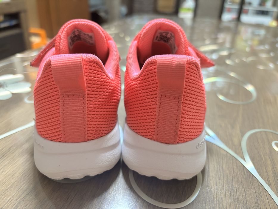 Маратонки Adidas
