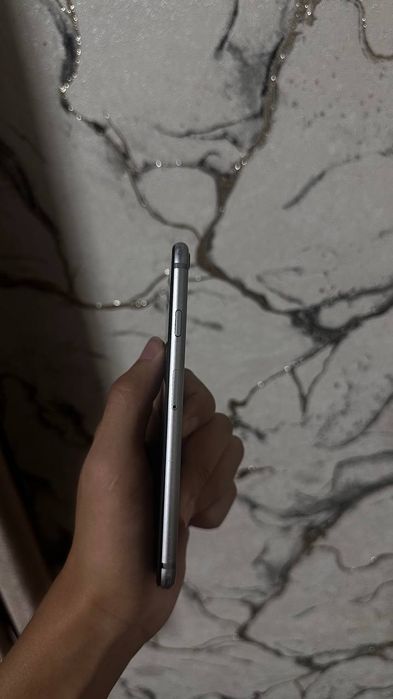 iphone 6  silver