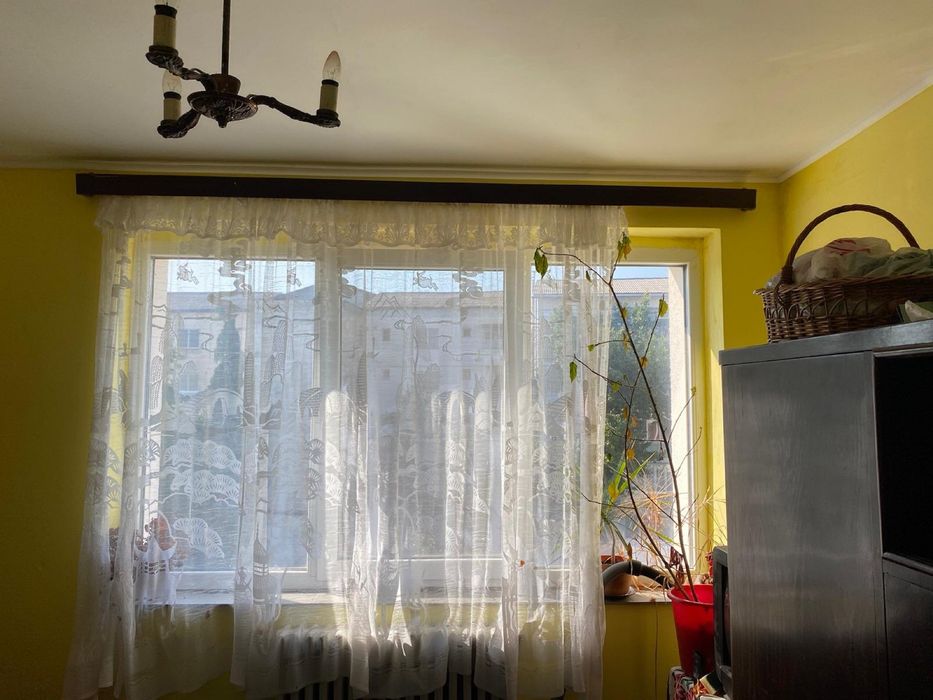 Apartament doua camere semidecomandat et: 3 din 4