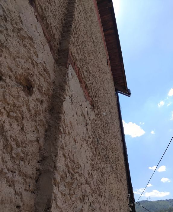 Продава къща в гр.Бобошево