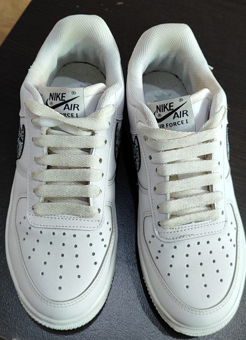 Дамски кецове Nike