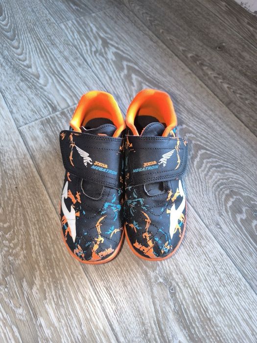 Продам сороконожки Joma