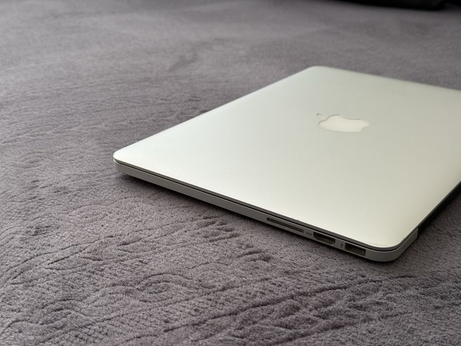 13.3’ CTO/Macbook Pro 13 2015/Core i5/16GB Ram/512GB SSD