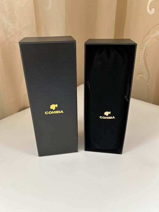 Преносим хумидор Cohiba за 5 пури с овлажнител в подаръчна кутия