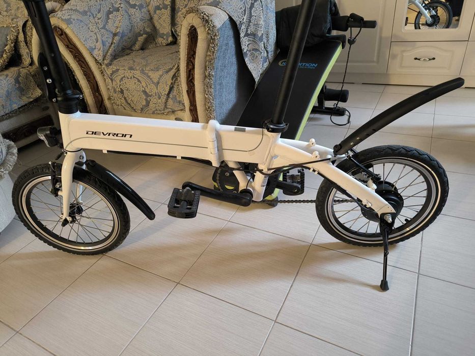 Bicicletă electrică pliabilă Devron 16010, albă