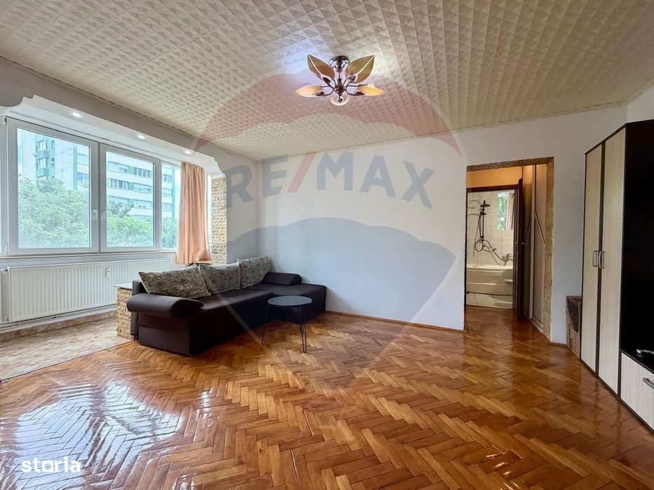 Apartament cu 2 camere și 2 balcoane de închiriat - zona Podgoria