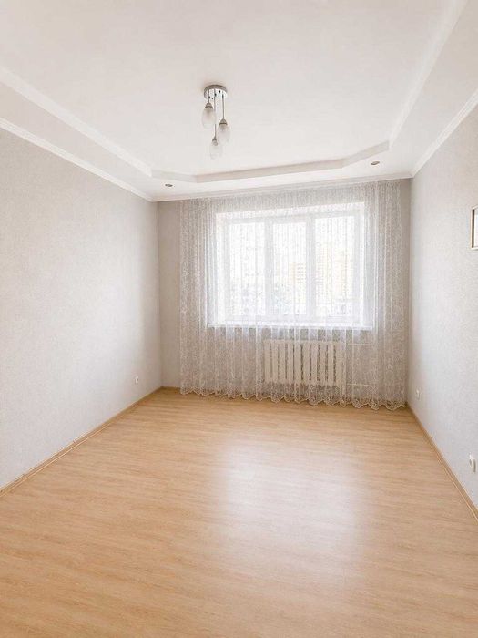 3-к ЖК Кенесары в центре продам!