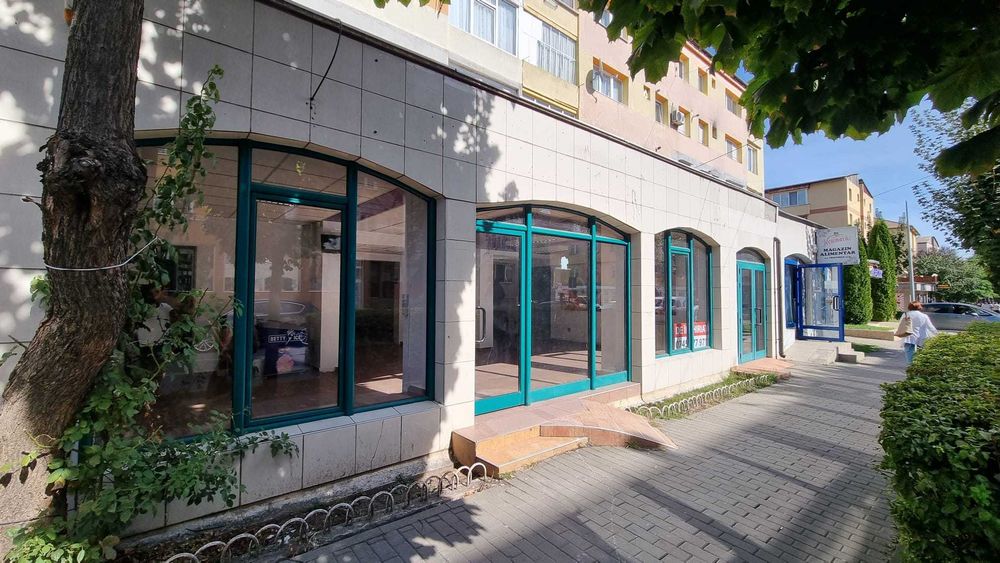 Spațiu comercial de vânzare, str. Vasile Goldiș