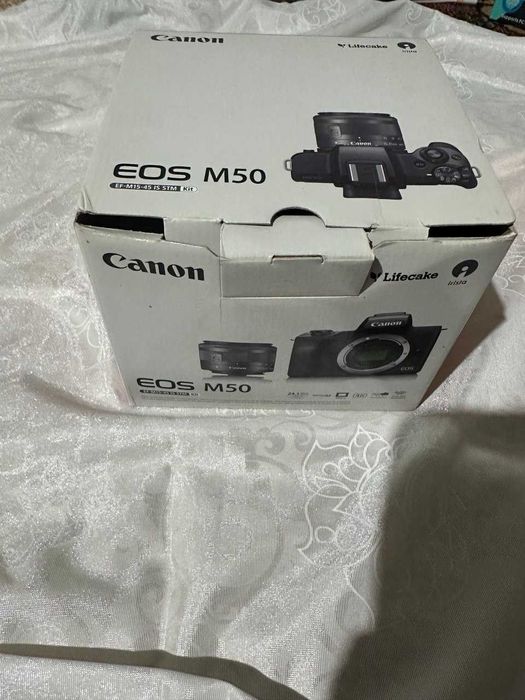 продается Canon M50 17-55m F 3.5-5.6 EF-s с адаптером