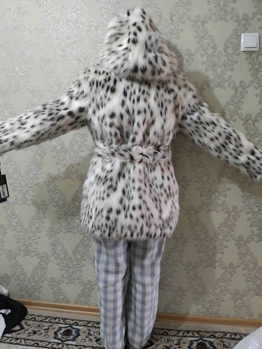 Продам новую шубу
