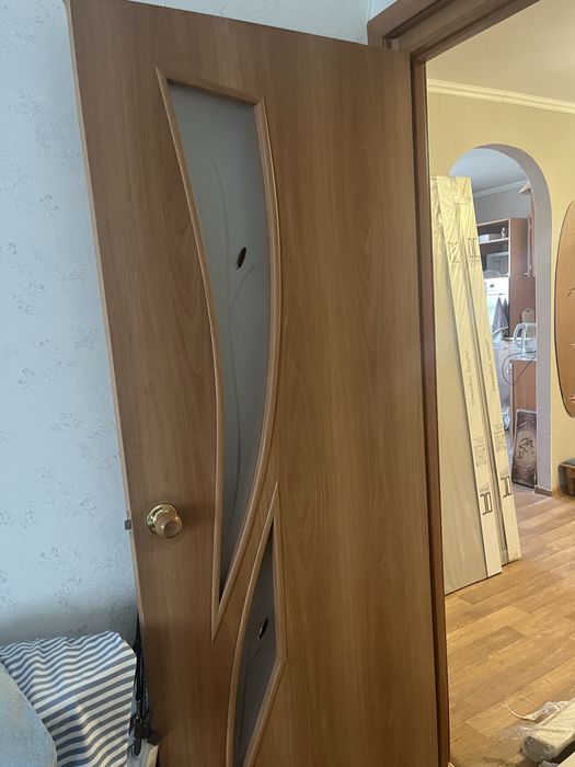 Продам межкомнатные двери