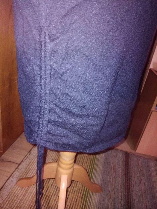 Дамски сет две части пола блуза финно плетиво тъмно син цвят размер М