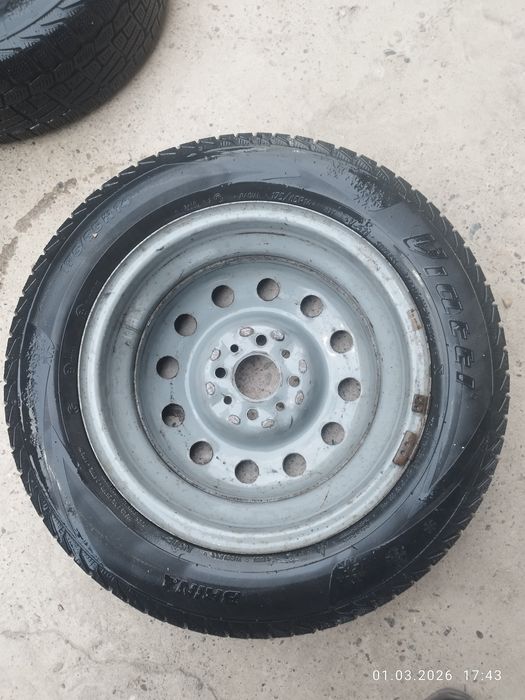 Продам  колеса с покрышками 14"