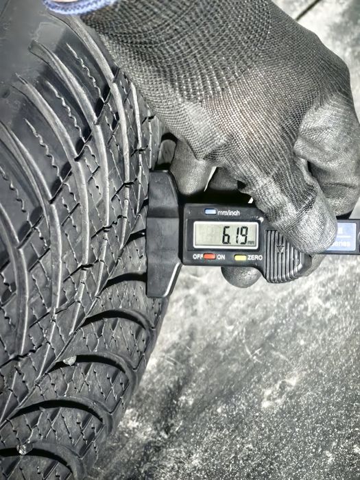 215/60R17 Goodyear 2024 6,2mm all seasons stare foarte buna fara defecte