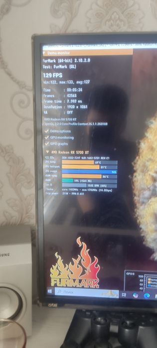 Rx 5700 xt xfx 8 gb ideal