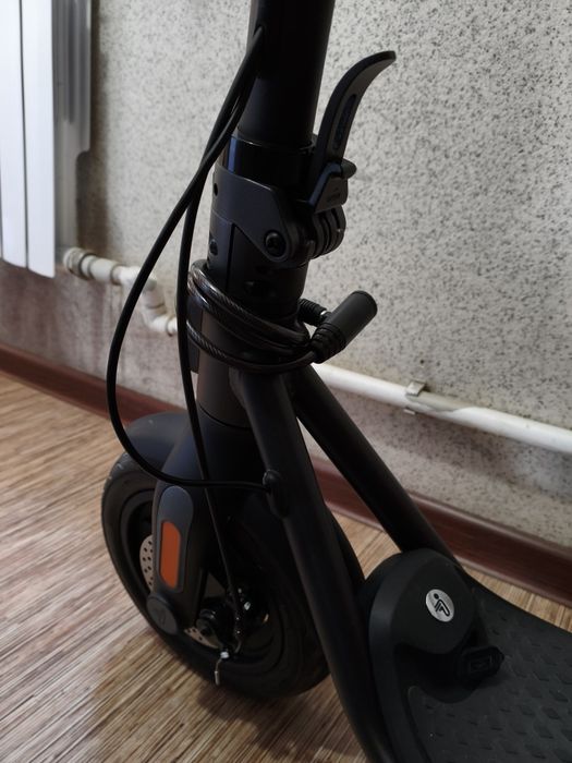 Самокат Ninebot f2