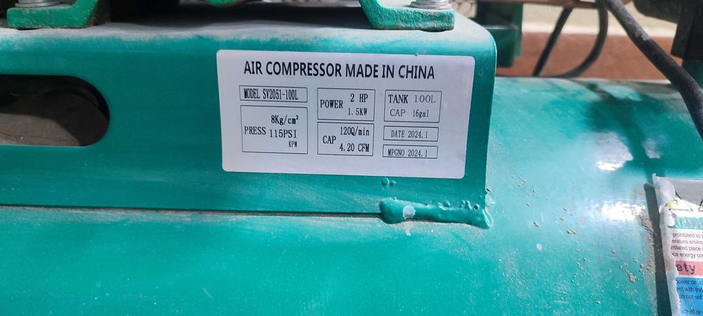 Продам компрессор 100 л. 8 бар, Kompresor 100 L, 8 atmosfer beradi