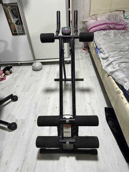 Aparat fitness pentru abdomen