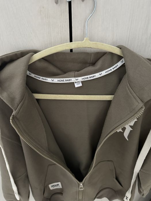 Продам  спортивный костюм