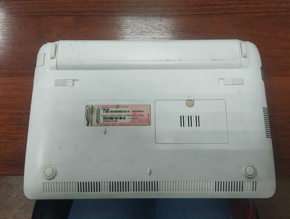 Нетбук Asus EEE PC