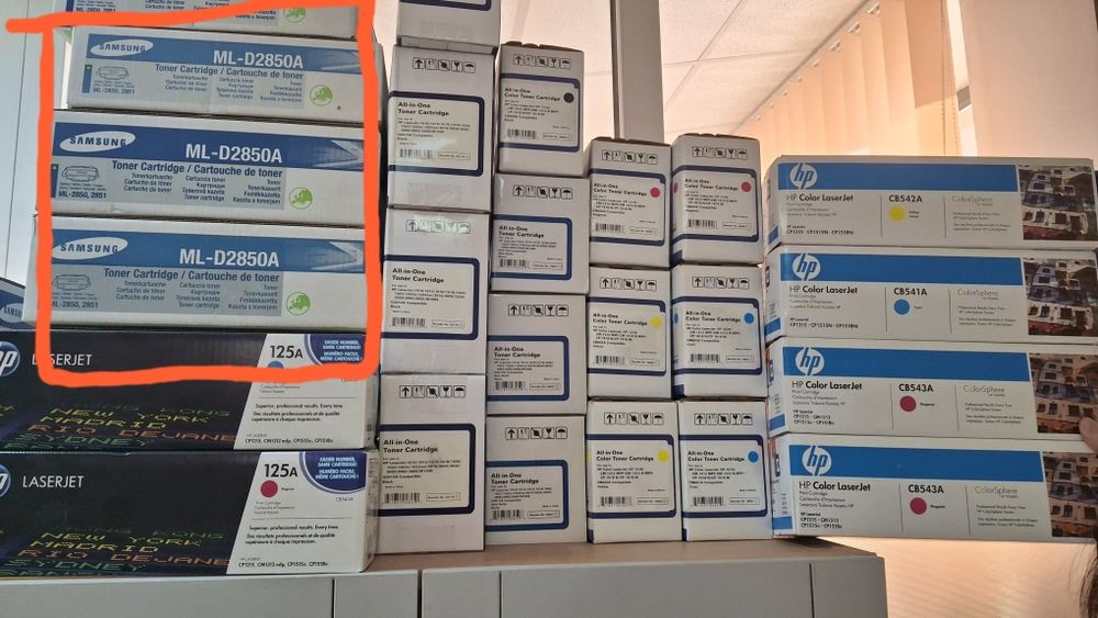 Tonere noi și cilindri