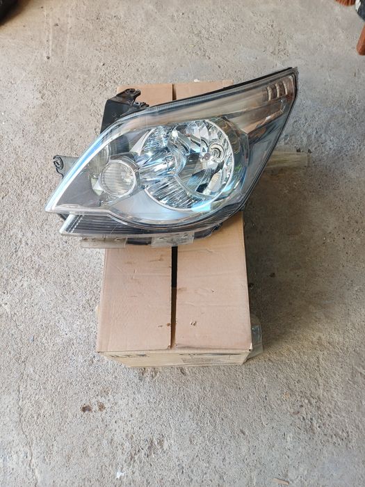 Фара на шевролет кобальт