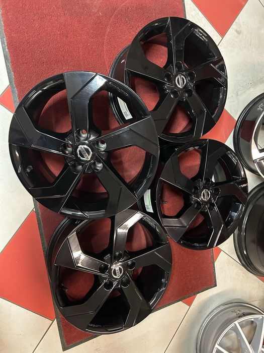 17 цола 5х114.3 Nissan Juke Qashqai Dacia  Honda Renault Original