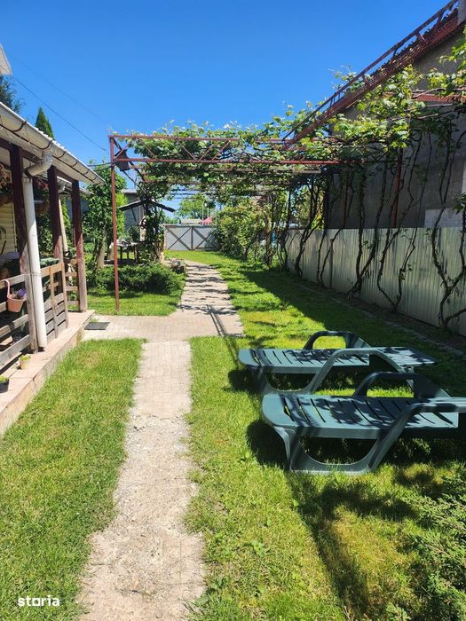 Casa in Dumbrava la E85 plus Spatiu Comercial