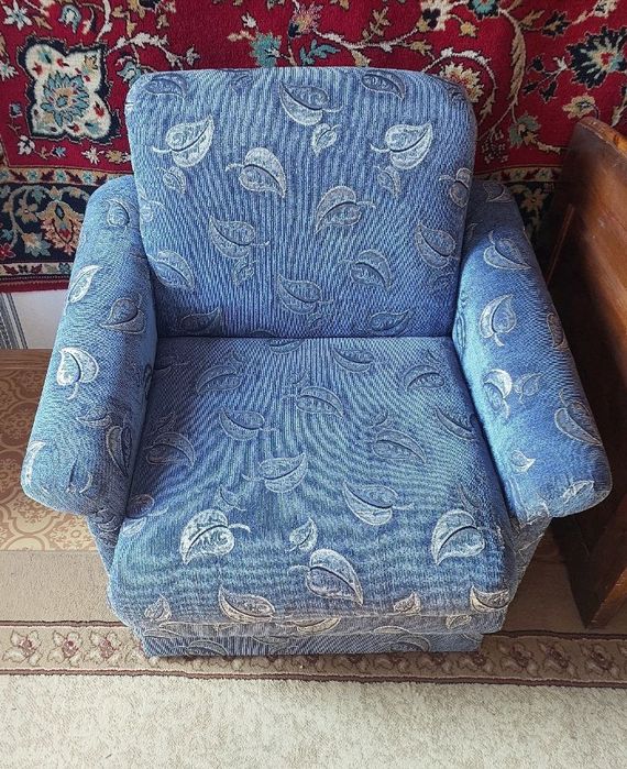 Кресло-кровать. 2 штуки