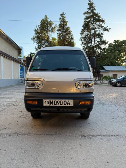 Chevrolet damas sotiladi...