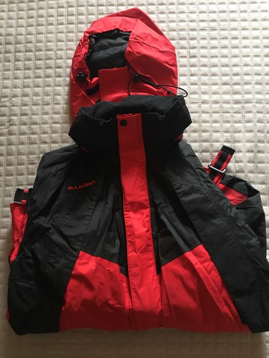 Jacheta impermeabila barbati vant/ploaie MAMMUT-material GoreTex.