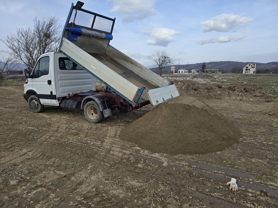 Transport basculabil marfa agregate produse balastiera nisip moloz