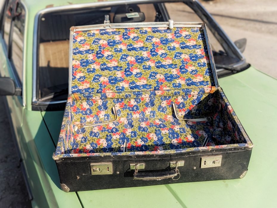 Советский чемодан