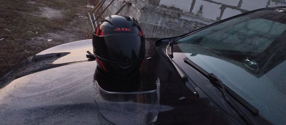 АХК шлем идиална