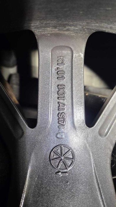 Jante originale Audi Sport R20 cu anvelope de vara Dunlop