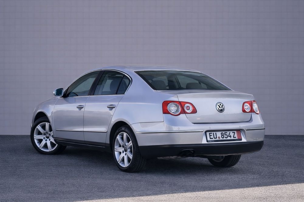 VW PASSAT B6‼️2.0 TDI UN AX 172.000 KM REALI‼️Comenzi volan PDC‼️
