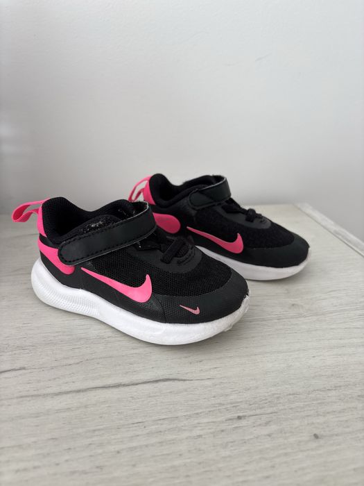 Детски маратонки Geox и Nike