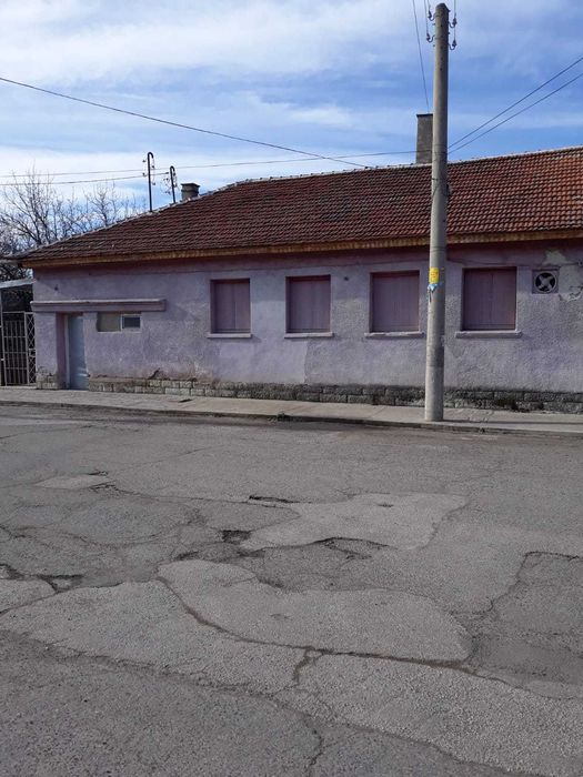 Продава се Магазин в Първомай - 1100 кв.м за 132 €/кв.м - Снимка #8