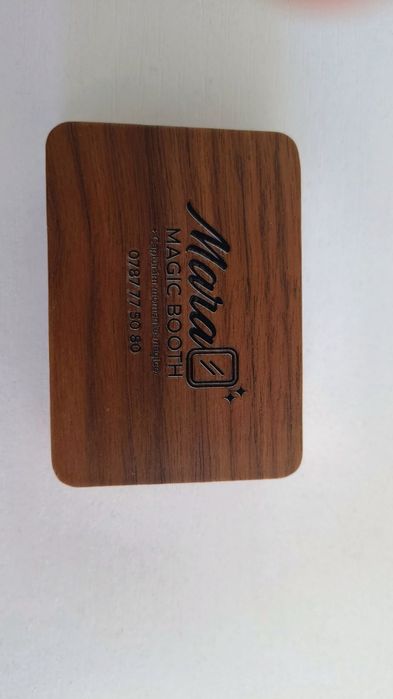 Închiriez Oglindă Magică / Cabină Foto | Oradea, Cluj, Arad, Satu Mare