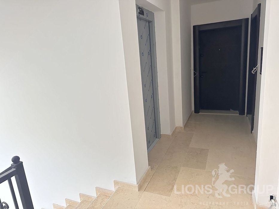 Продава се Двустаен апартамент в Варна, Виница - 61 кв.м за 1104 €/кв.м - Снимка #9