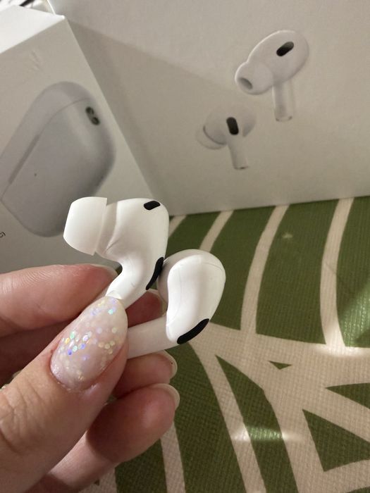 Vand AirPods Pro (2nd generation)