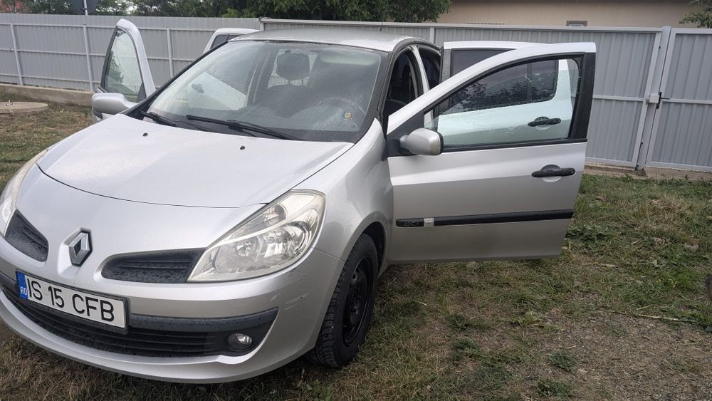Vând Renault Clio 3