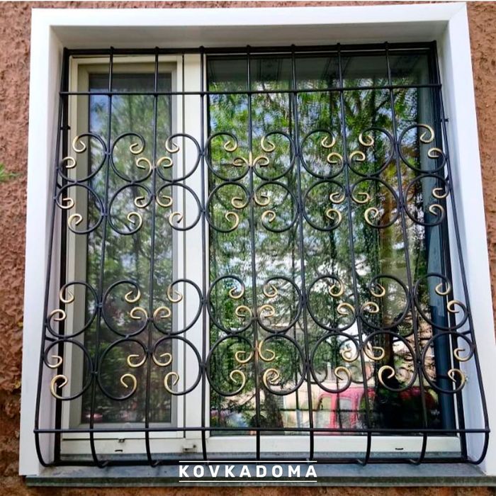 Кованые решетки на окна