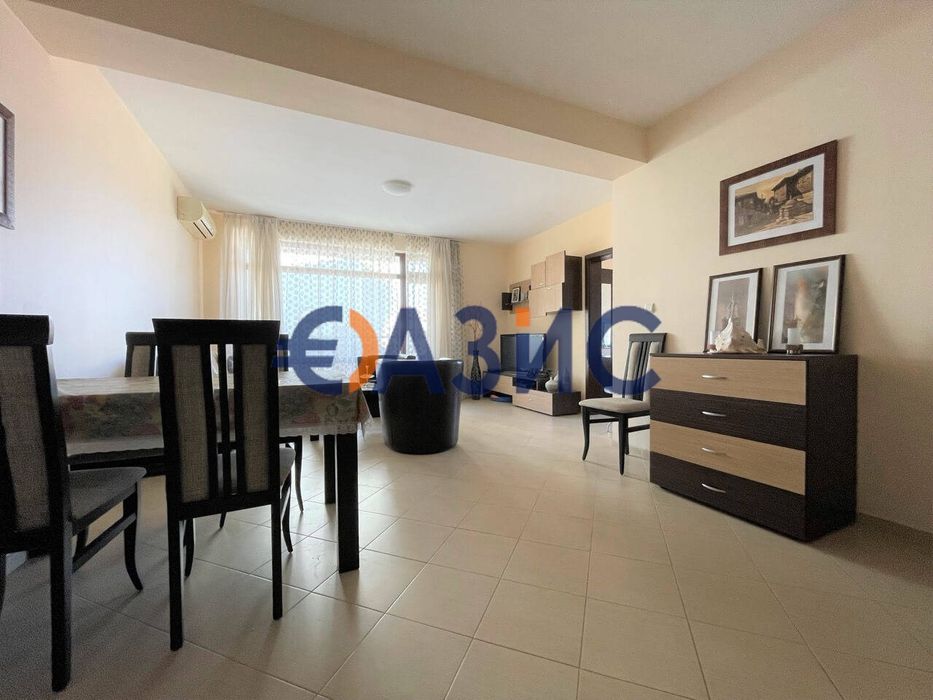 Продава се Тристаен апартамент в к.к. Слънчев бряг - 105 кв.м за 559 €/кв.м - Снимка #3