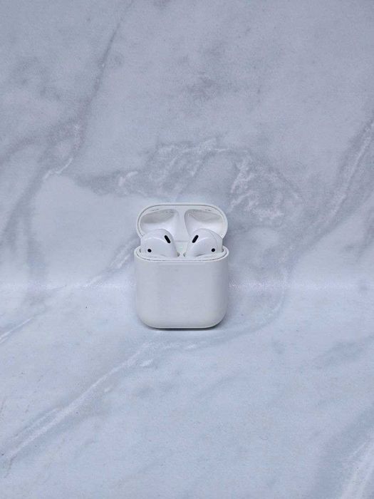 AirPods 1 2020г  (г.Караганда ул.Бухар-Жырау 76\2) Лот 897818