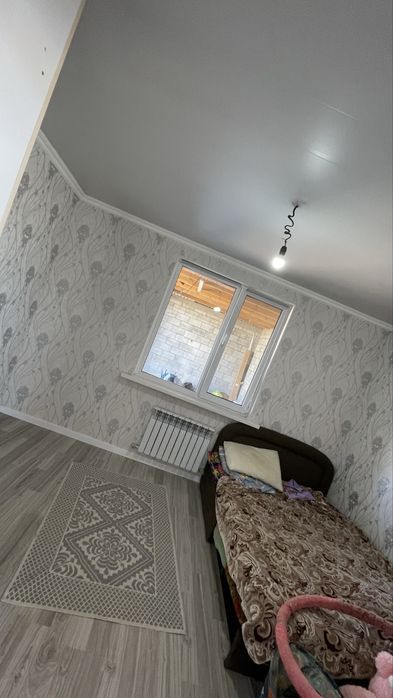 Участок с времянкой