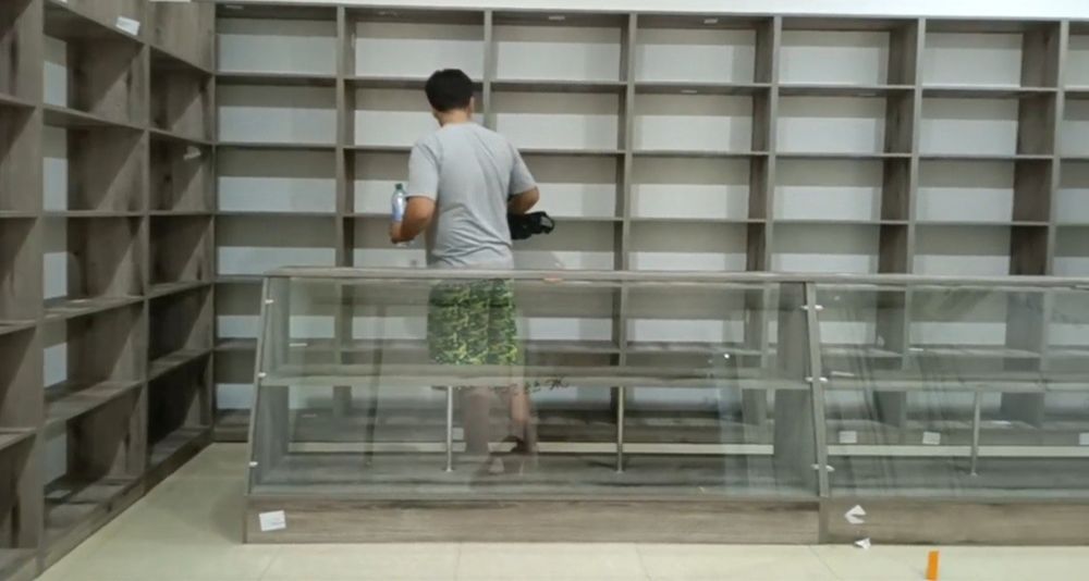 Мебель для магазинов